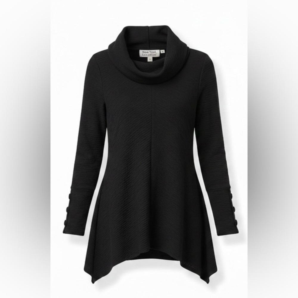 New York Laundry Black Tunic Top
